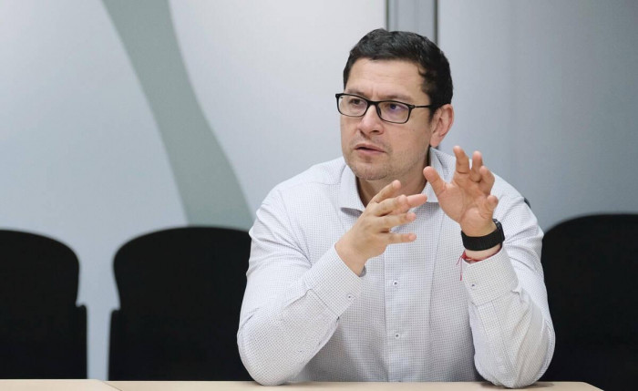 Nuevas regasificadoras en La Guajira y Buenaventura: el plan de la CREG para estabilizar tarifas del gas en Colombia