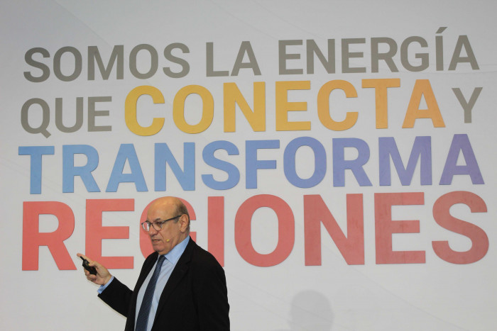 Déficit en el sector eléctrico llegó a $6,1 billones en noviembre de 2025; MinMinas estudia liberar recursos