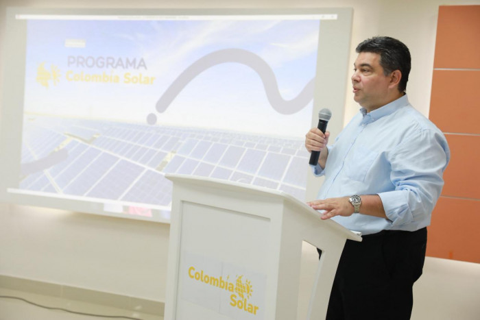 Gobierno destinará $4,2 billones para que población del Caribe genere energía con techos solares Gobierno destinará $4,2 billones para que población del Caribe genere energía con techos solares