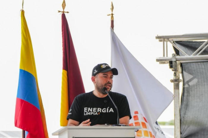 MinMinas Edwin Palma se desmarca del pleito DIAN-Refinería de Cartagena; anuncia agilización de trámites