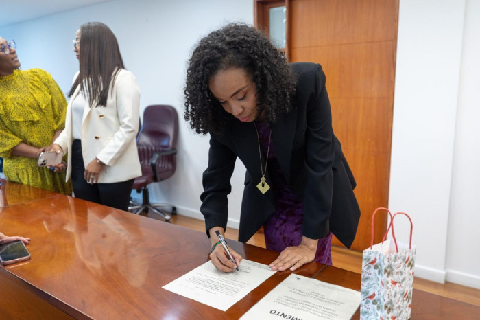 Indira Portocarrero es la nueva directora de la UPME; reemplaza a Manuel Peña Indira Portocarrero es la nueva directora de la UPME; reemplaza a Manuel Peña