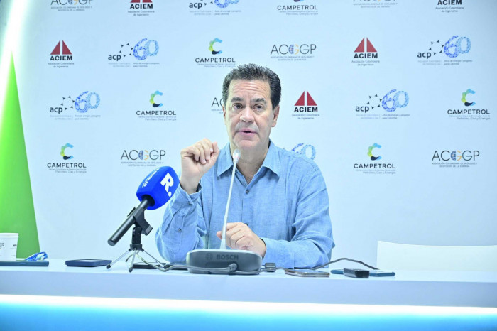 Petróleo y gas harán parte de la canasta energética en 2050; gas de Venezuela no es viable para Colombia a corto plazo