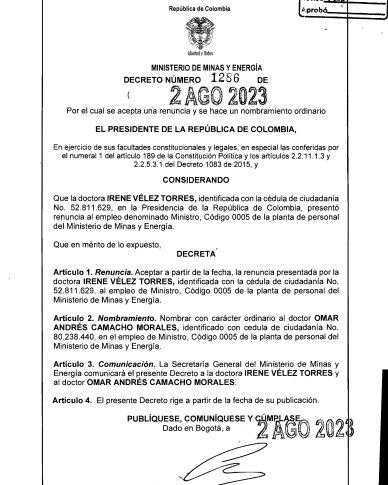 Presidente Petro acepta renuncia de Irene Vélez y nombra a Omar Camacho nuevo ministro